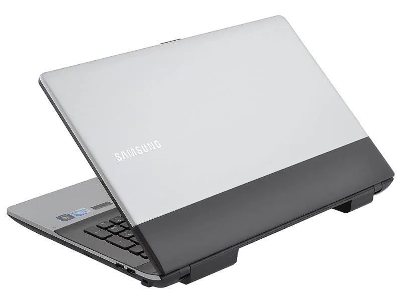 Установка шлейфа дисплея Samsung 300E7A-S08